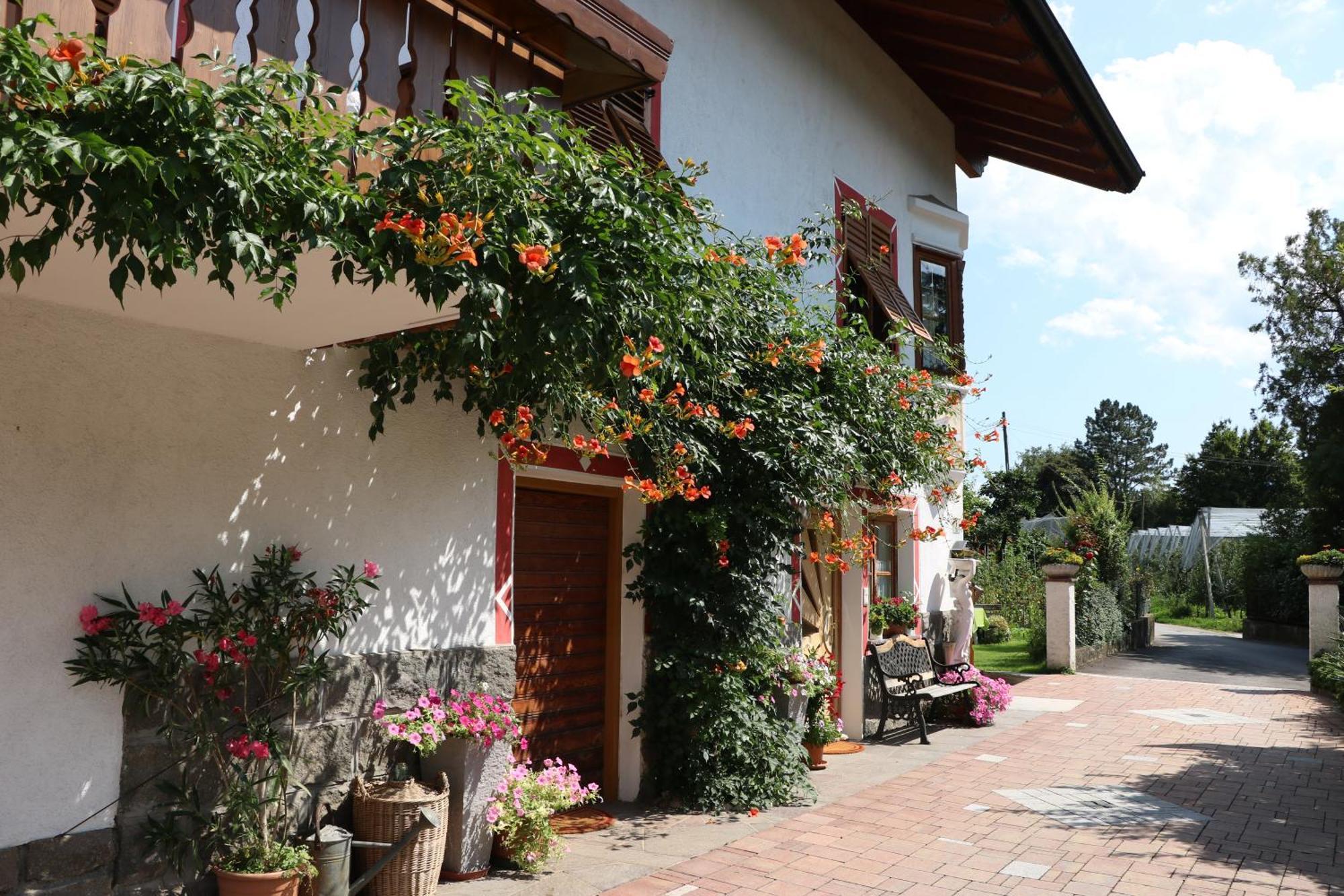 Jaegerheim Villa Vilpiano ภายนอก รูปภาพ